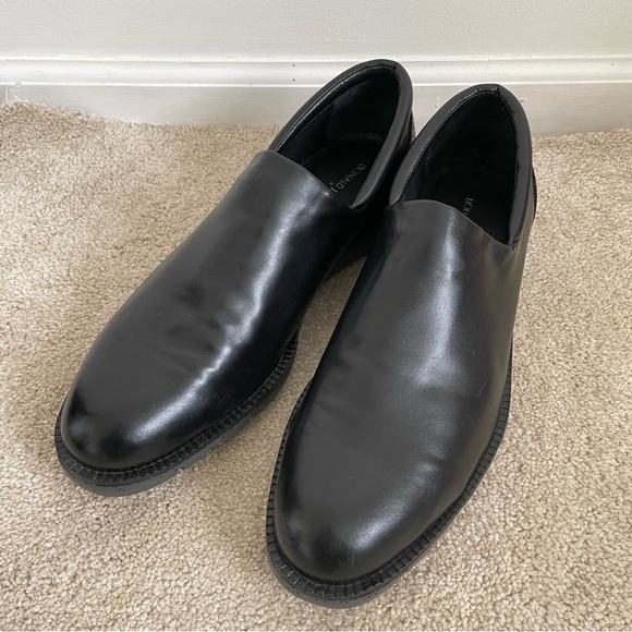 Mint condition Black Donald J. Pliner Leather Loafer. Men’s 9.5. - Picture 3 of 4